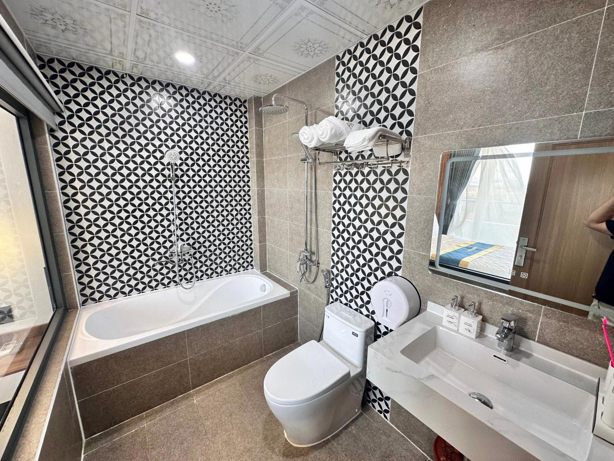 Hotel Phi Hung Tam Kỳ Exteriér fotografie
